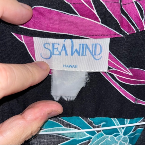 70's Sea Wind Mens Hawaiian button up Shirt Size XL black/pink/green made in USA - Picture 2 of 4